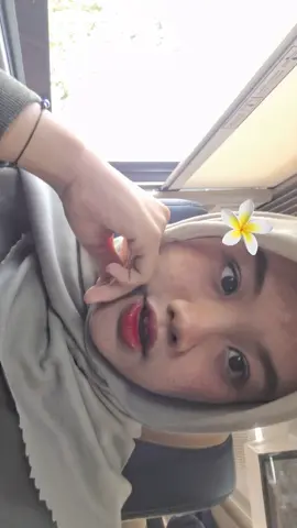 lagunya enak juga 