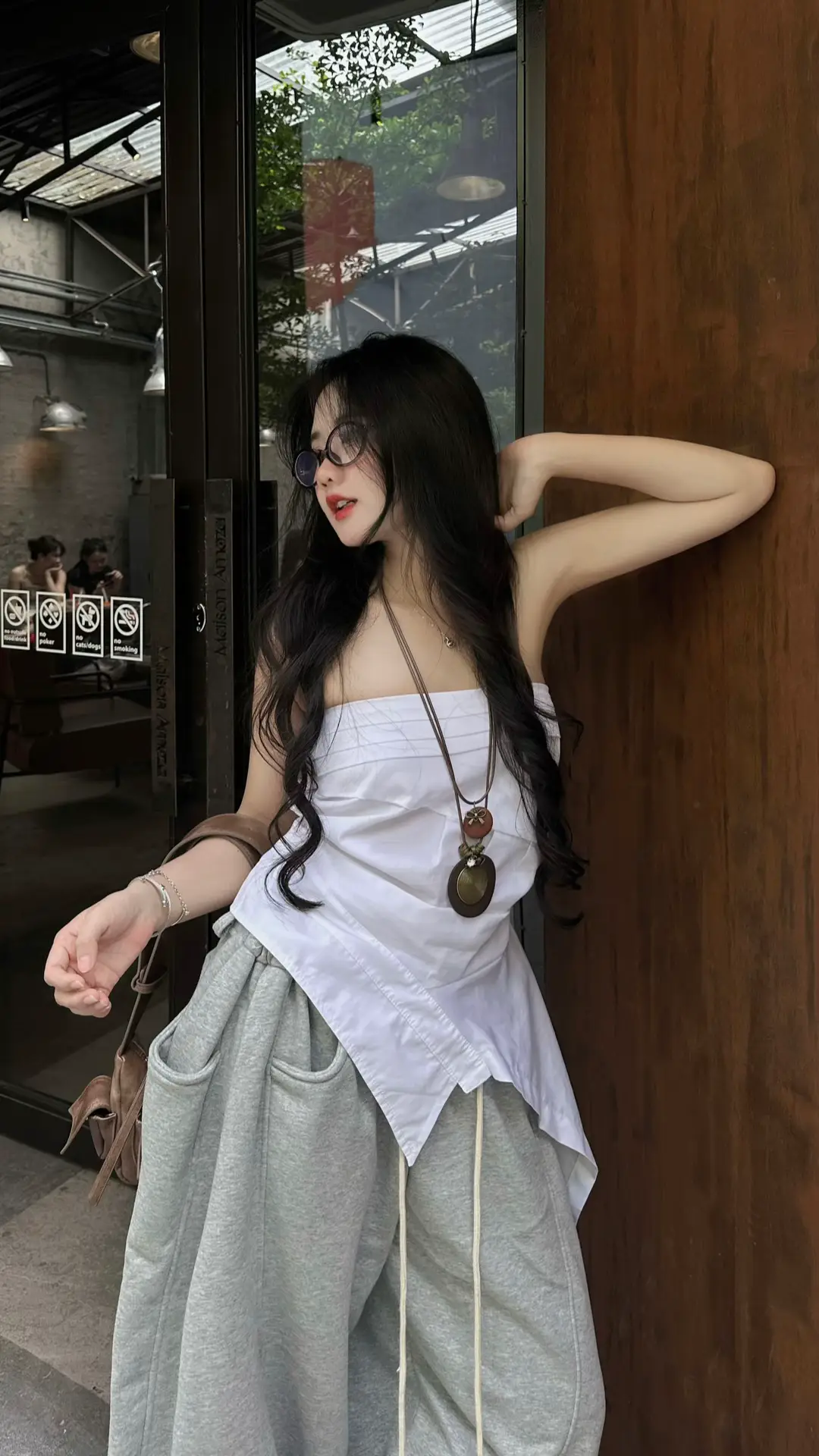 Outfit of the day @Woaa.Stu2   #outfitoftheday #outfit #tipphoidoxinh #mixdodep #TikTokFashion #toptrending #viral #fyp #xuhuongtiktok #thanhbe #OOTD 