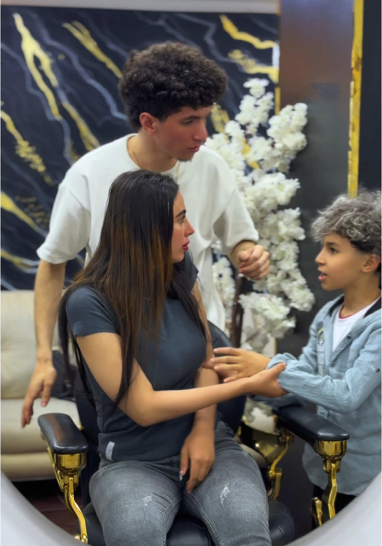 ‏موت نفسه😣 علشان شعره فعلا🥺😱 ‏رد على السؤال ده 😳
