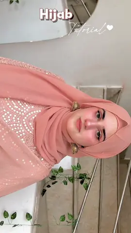 Ok so here’s the hijab tutorial 💗