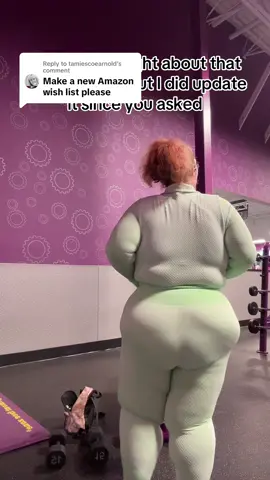 Replying to @tamiescoearnold my pants were on backwards 🤦🏼‍♀️