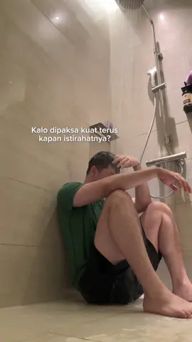 hidup memang ingin kau lebih kuat... #fyp #fyf #viral #jumbo #leon 
