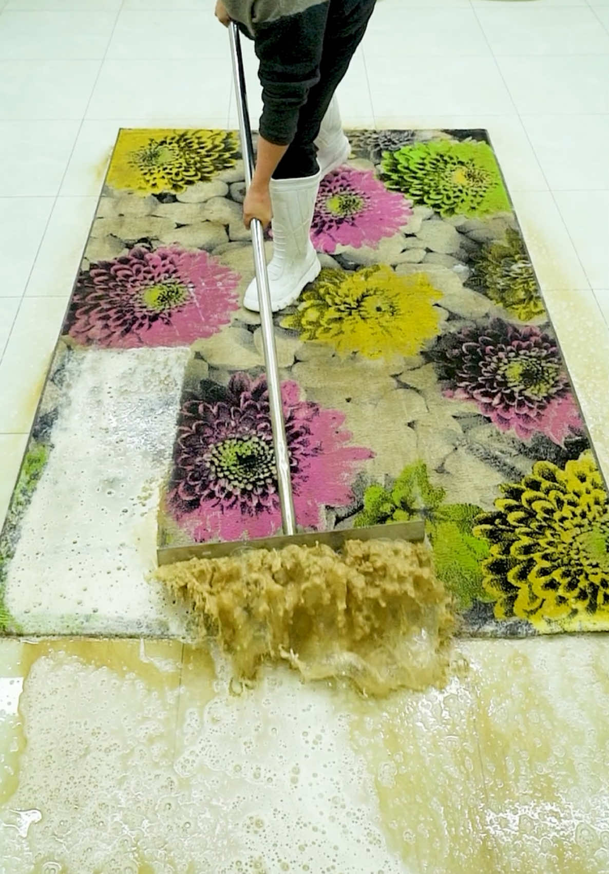 What a beautiful rug #carpetcleaning #asmr #satisfying #soclean 
