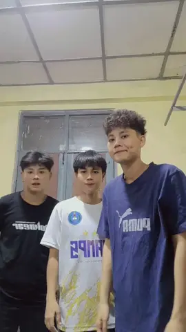 #trendနောက်ကျသွားပြီလား😟❤ #မလှလဲကြည့်ကွာ😞🤟🧡 #fyp #thankb4youdo #fypシ゚ #foryou #မြင်ပါများပီးချစ်ကျွမ်းဝင်အောင်လို့🤒🖤 #fypageシ #fypage #fy @linmyintmo17 @Moe Moe Than 