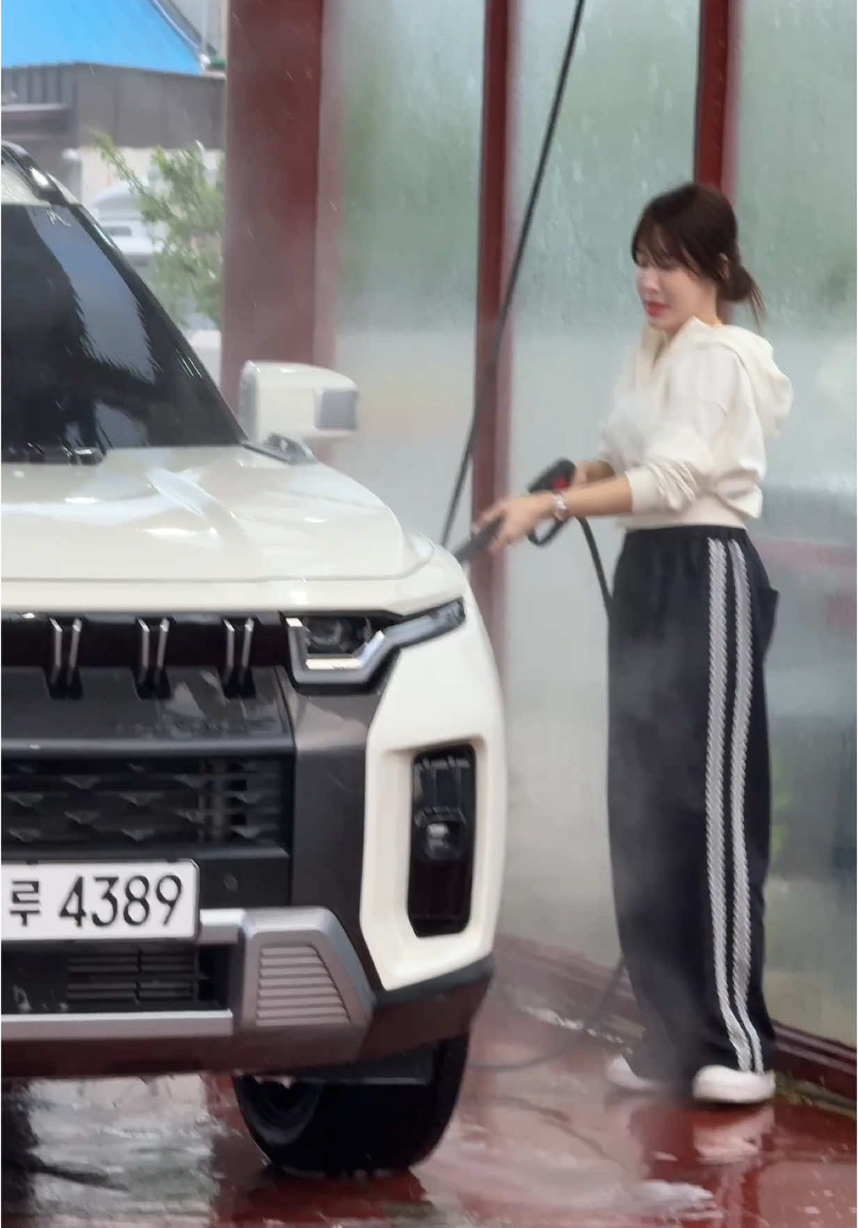 Kệ đại đại đi rồi về chứ ngày mai trời mưa mà🥴😒