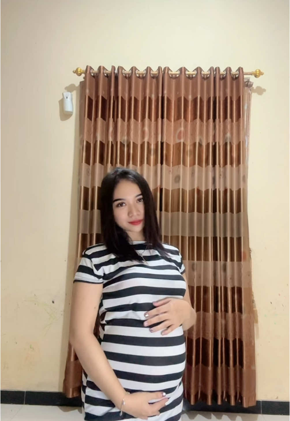 Jane jare sopo sih nek meteng kudu disiram tros Ki😭🤪🙏 #fyp #fypyyyyyyyyyyyyyyyyyyyy #bumilhappy #bumilcantik 