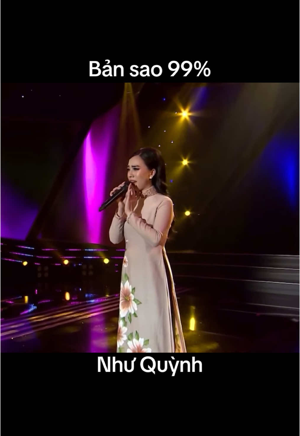 Rất quý phái và mùi mẫn, đằm thắm, giọng ca trẻ chất giọng Như Quỳnh thể hiện ca khúc quá ấn tượng để tiến sâu vào vòng trong #nhuquynh #giaiphongmiennam #30thang4 #veque #vietjet #bamboo #vietnam #miennam #duyetbinh #camduong #dinhdoclap 