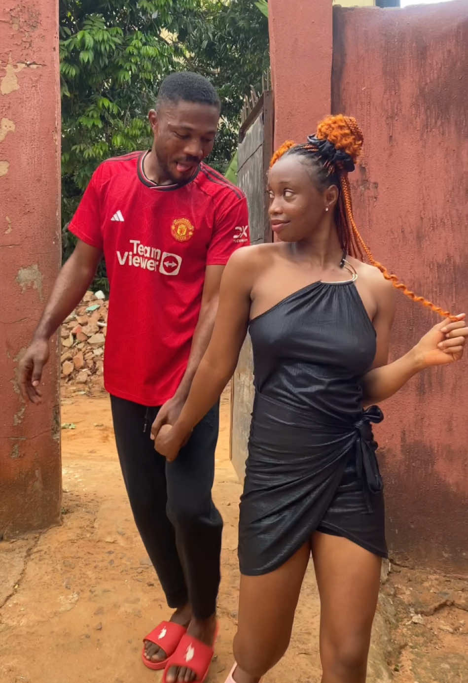 I washed her plates  #plates #funnytiktok #cruise #foryoupage 