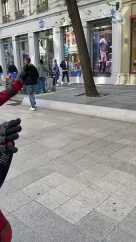 Ça date l’acrobate € #baddydeadpool #deadpool #dance #france #humour  #drole  