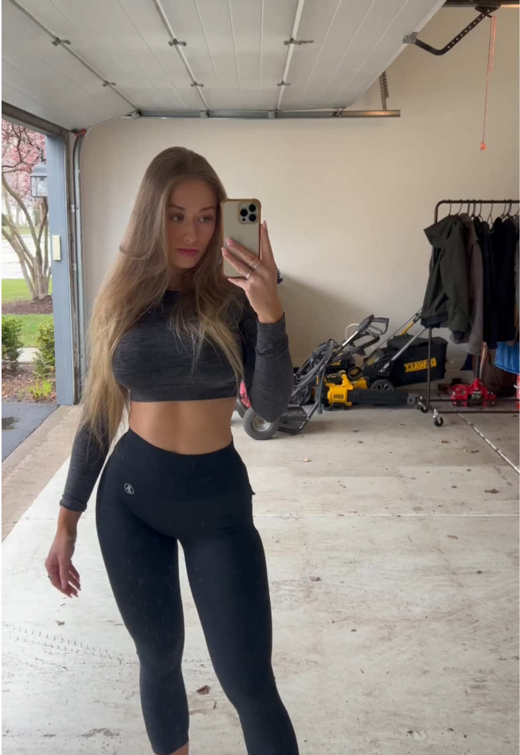 Todays gym fit🖤