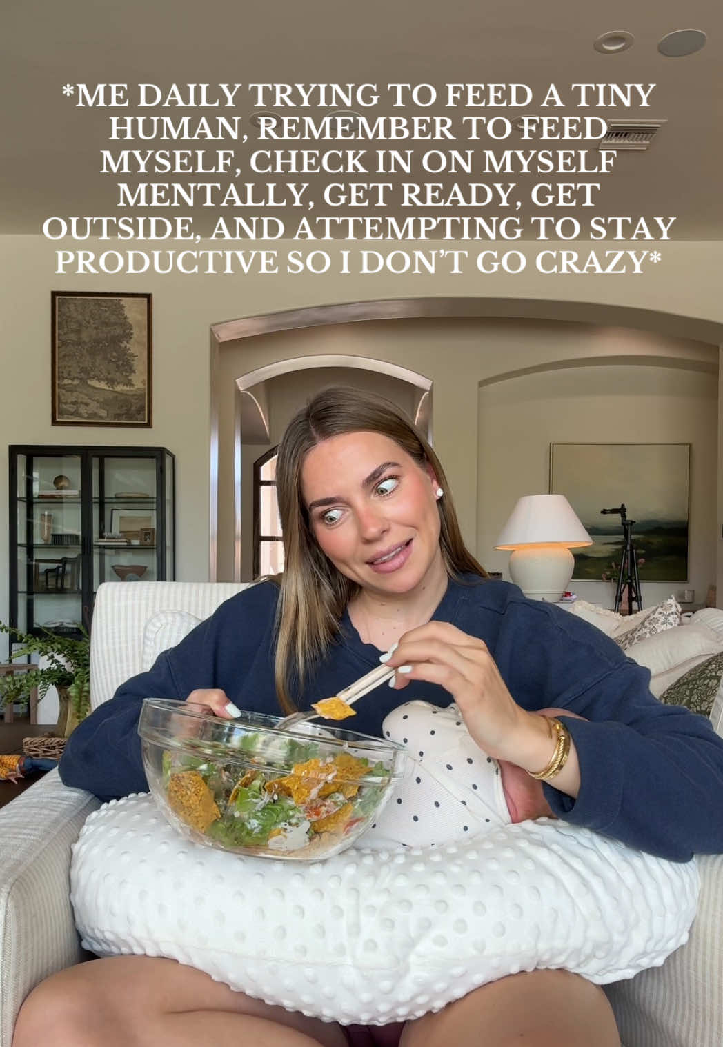 Safe to say my mind is BUSY lmfao👁️👄👁️ #dayinmylife #postpartum #MomsofTikTok #relatable #Lifestyle #secondtimemom #trending #viral #fyp #newborn #postpartumjourney #comedy #justgirlythings 