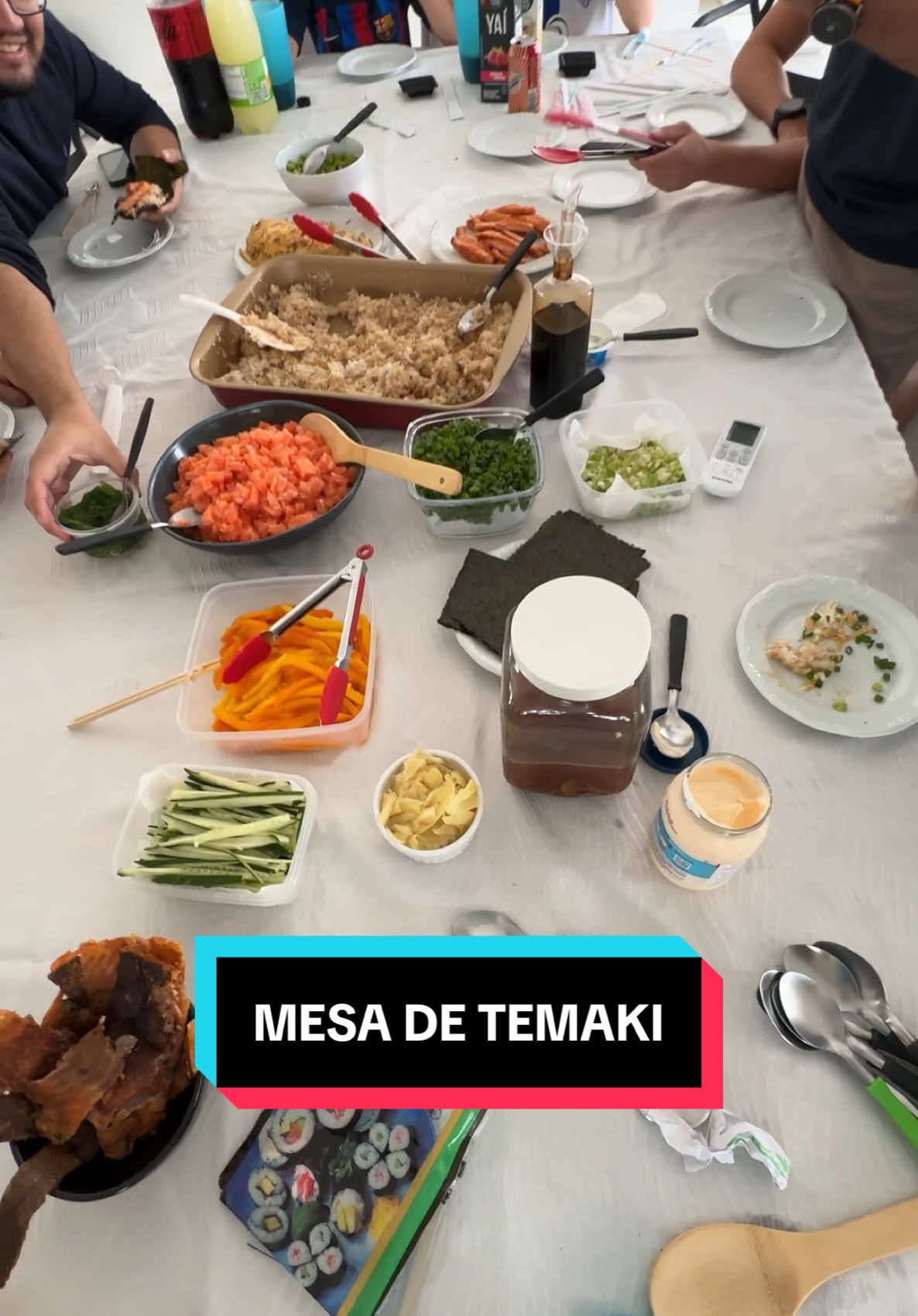 Como foi o feriado por ai? #temaki #sushiemcasa #familia 
