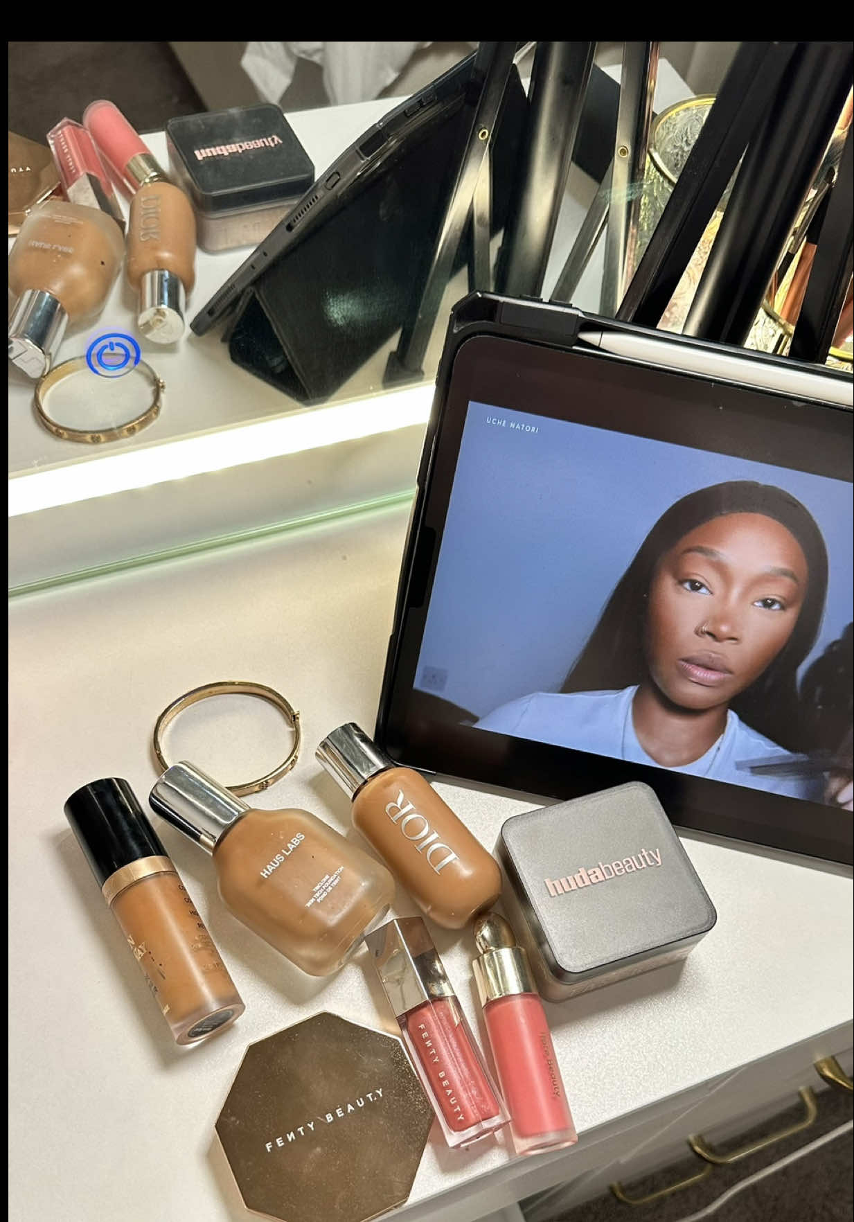 Literally refusing to let anything stress me this year 🧘🏽‍♀️ #fyp #makeuptherapy 