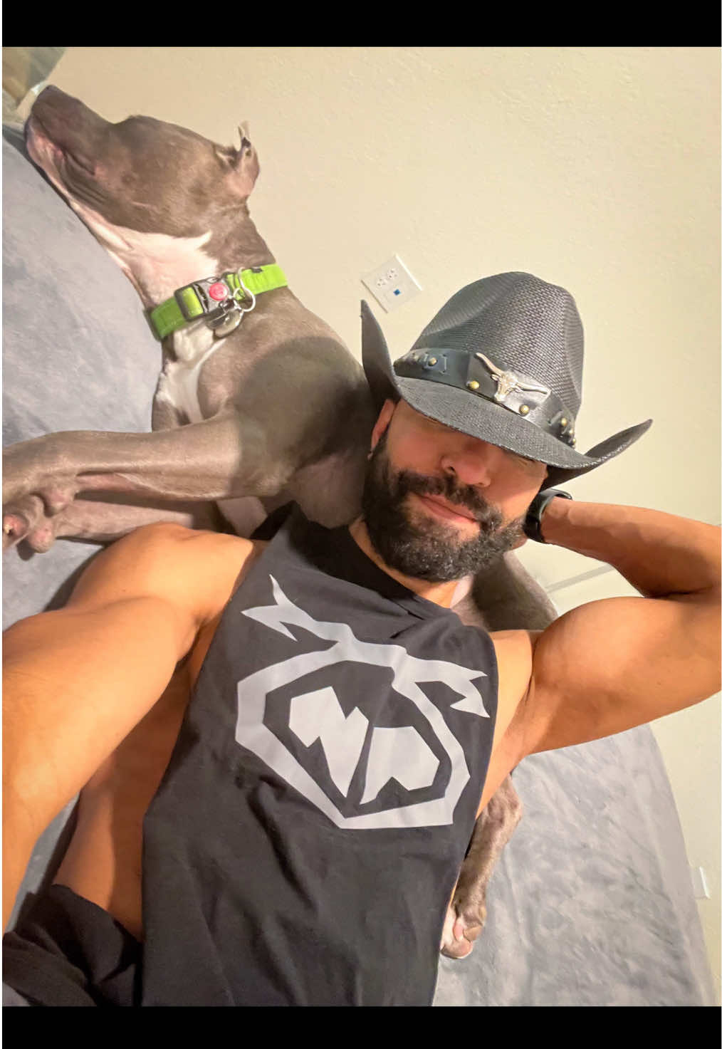 A little bit of Country.  A little bit of Rock and Roll 🖤🐺  #fyp #dogsoftiktok #pitbullsoftiktok #bluenosepitbull #pitbull #staffordshirebullterrier #cowboy #scruff #nastypig 