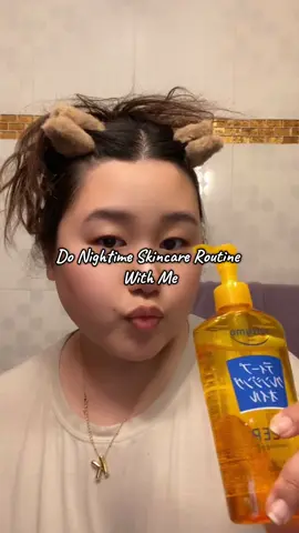 Love me my nightime skincare self care 🤩  Products used: @SAM’U : ph sensitive gel foam, galacto o2 toner  @MEDIHEAL Global : collagen toner pads @COSRX Official @COSRX Influencers Official @COSRX US : snail mucin, alpha discoloration serum  @skin1004_influencers @SKIN1004 US : brightening ampoule  @Dr. G : clear soothing cream  @ViveLab : hair brow lash serum  @SKINFOOD.USA @skinfood__influencers @skinfood_global : honey sugar lip sleeping pack  #kbeauty #koreanskincare #kskincare #fypage #skincare #fypp #hydration #fypシ゚ #fupシ #koreanbeauty #glowyskin #guwm #nightimeroutine #kpopfyp #kpop 