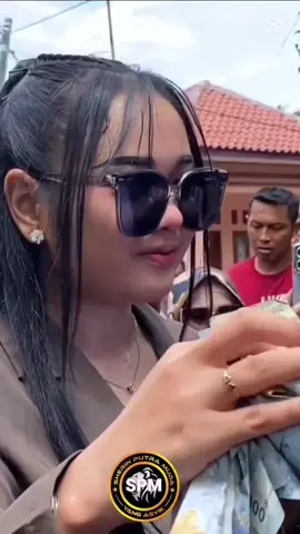 🎶 ngaplang ngaplang 🎤 Indah Wati  #tarling_indramayu_cirebon  #indramayupride🏴‍☠️  #bismillahfyp  #lewatberanda 