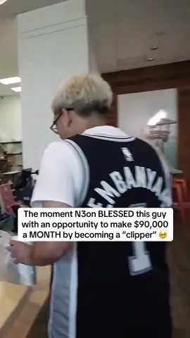 The moment N3on BLESSED this guy  with an opportunity to make $90,000  a MONTH by becoming a “clipper” 🥺 #n3on 