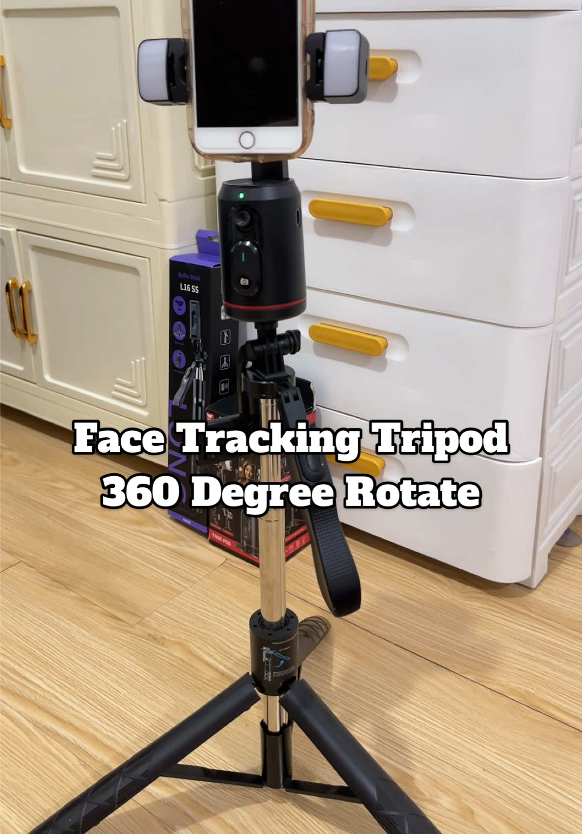 Walang taga video? No problem. Face tracking plus selfie stick tripod. #TNW #tnwfacetrackerselfietripod #tnwfacetrackingtripod #selfiestick #tripod #phonetripod 