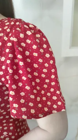 Mỗi khi hè về là sức hút của những em hoa nhí lại hot hơn bao giờ hết các chị ơi!!!  Và đặc biệt là giá tri ân siêu sock luôn ạ.... Các chị mình rinh liền mặc đi chơi đi du lịch hết sức đã luôn😍✨ #damdep #xinhfashion #thoitrangxinh #damtangcogiao #damdepthietke #damtrungniendutiec