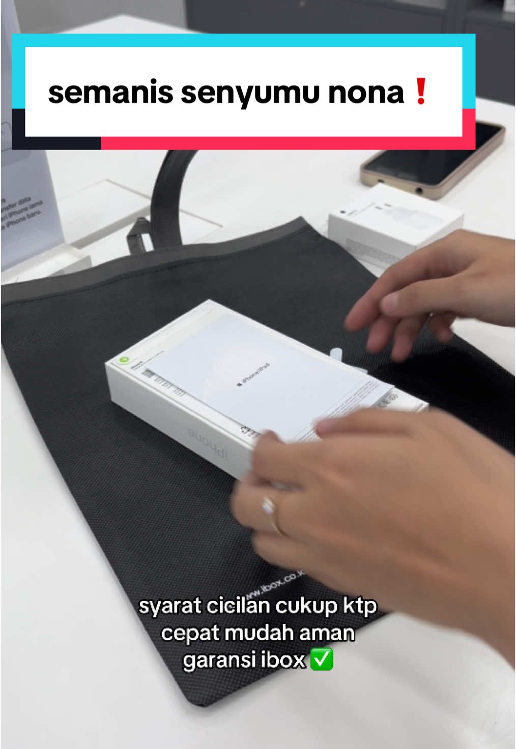 DI IBOX TSM BISA BELI PAKAI CICILAN ??? BISA BANGET,DENGAN CICILAN BUNGA RINGAN,MUDAH DAN LANGSUNG BISA BAWA PULANG BARANG IMPIAN😍 BUAT KAMU YG LAGI NYARI IPHONE,IPAD,MACBOOK DLL TAPI UANG GK CUKUP ??? KINI DI IBOX TSM BALI MENYEDIAKAN CICILAN TANPA KARTU KREDIT pendaftaran CEPAT SIMPEL MUDAH AMAN DENGAN SYARAT MEMBAWA KTP SAJA & SUDAH BERPENGHASILAN SYARAT DAN KETENTUAN LEBIH LANJUT BISA WHATSAPP MIMIN DI BIO 👉🏻👉🏻 garansi resmi ibox  📍trans studio mall 📩 085823610528 leni #ibox #iboxbali #iboxbalistore #apple #iphone #denpasarbali #iphone16 #iboxtsmbali #iboxtransstudiomallbali #iphone16promax 
