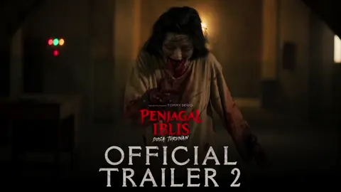 OFFICIAL TRAILER 2 – PENJAGAL IBLIS: DOSA TURUNAN Daru, wartawan biasa yang tidak percaya hal mistis, terseret ke dalam pertempuran berdarah yang sudah berlangsung dari generasi ke generasi. Bersama Ningrum, gadis 19 tahun yang mengaku sebagai penjagal iblis, mereka harus memutus dosa turunan dengan mengalahkan Pakunjara yang berusaha membangkitkan Eyang Gurunya. Bagaimanakah akhir dari pertempuran brutal ini? Jawabannya hanya di Film Penjagal Iblis: Dosa Turunan - 30 April 2025 #PenjagalIblis #DosaTurunan #OfficialTrailer2 #tiktoktaintment #rekomendasifilm #fyp #horrortok #trailer #bangsalhoror #officialtrailer #demonslayer 
