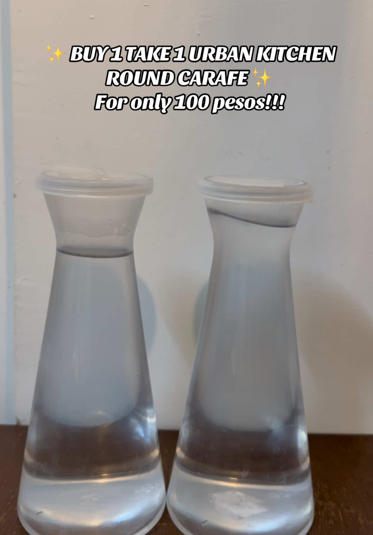 Keep your beverage fresh with Urban kitchen round carafe 1L! 😉 #fyp #watercarafe #buy1take1 #urbankitchen #minimalist @urbankitchenph 