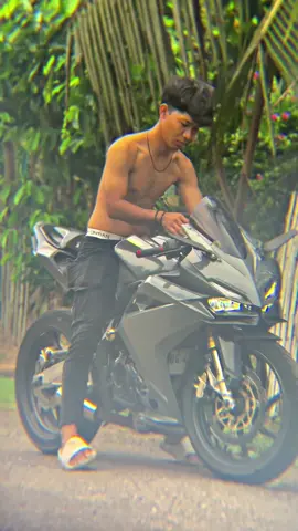 Hedon itu adalah motor bersih+kamera jernih#cbr250rrganteng #fypシ #cbr250rr #fyp 