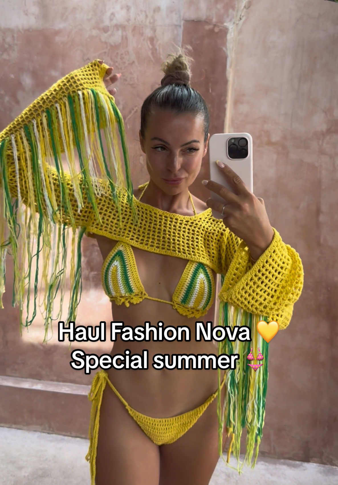 Quel maillot de bain vous préférez ? 👙 Je vous donne les réf juste en dessous 🥰 Réf :  1er maillot : Cotton Candy Kisses Velvet 2 Piece Bikini - Pink/combo 2e maillot : Andrina Fringe Crochet 3 Piece Sunsuit - Yellow/combo 3e maillot : Natalia Sequins Starfish Crochet 2 Piece Bikini - Pink/combo #FashionNova #Kiff #Bali #Publicite #Summer #Bikini #Maillotdebain #Fy #FYp #Tiktok
