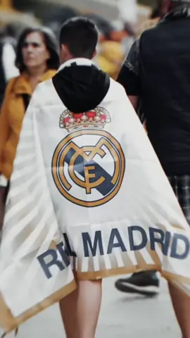 On reviendra. Plus soudés. Plus forts. Plus affamés. Hala Madrid y nada más ! 🤍🔥👑 #FYP  #PourToi  #TikTokFoot  #FootballTikTok  #Viral  #HalaMadrid  #RealMadrid  #Madridistas  #Foot  #PassionFoot  #Supporters  #DéfaiteMaisFiers  #RetourEnForce 