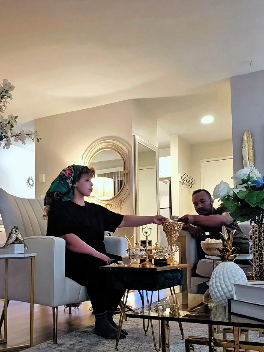 Clean with me ☺️🌸☺️ #susuinseattle🇺🇲 #cleaningtiktok #cleaningday #thesusuway #eritreantiktok🇪🇷🇪🇷habesha #ethiopian_tik_tok #habeshatiktok #adayinmylife #cleanwithme 