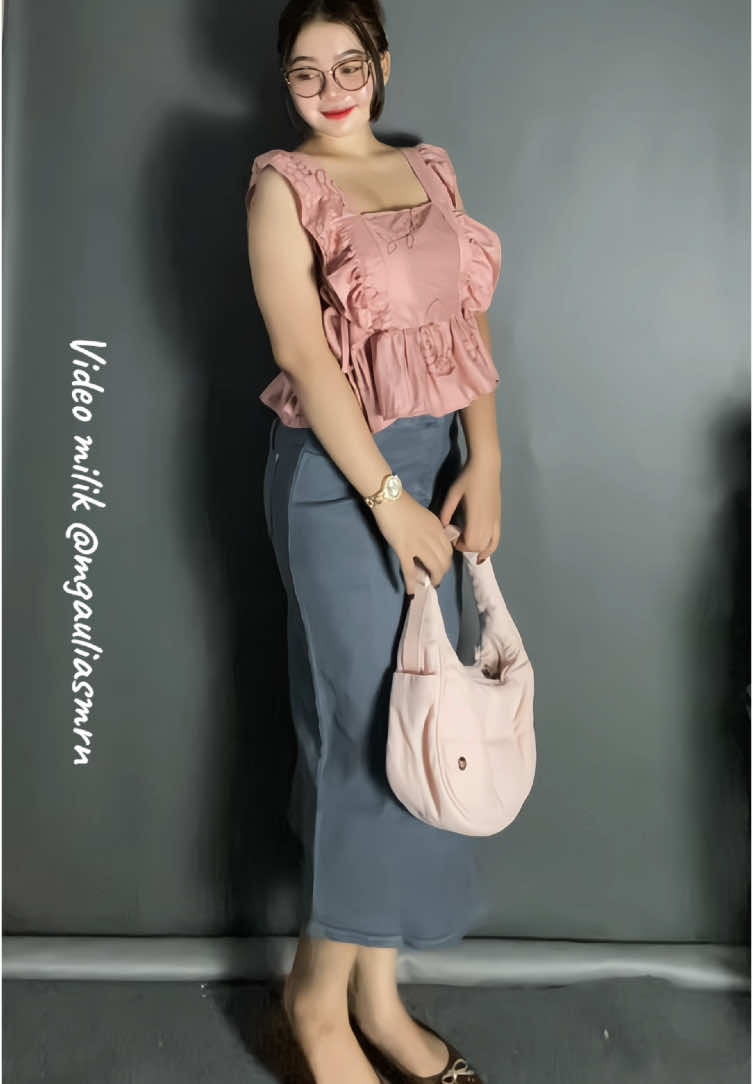 Rekomendasi vest cantik🥰 #rekomendasi #outer #tanktopstyle #ootdstyle #outfitideas #inspirasioutfit #OOTD #fyp 