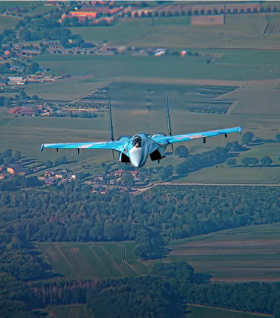 Ukrainian su-27 🇺🇦🤙 #military #airforce #su27 #ukraine #jet #edit #aftereffects 