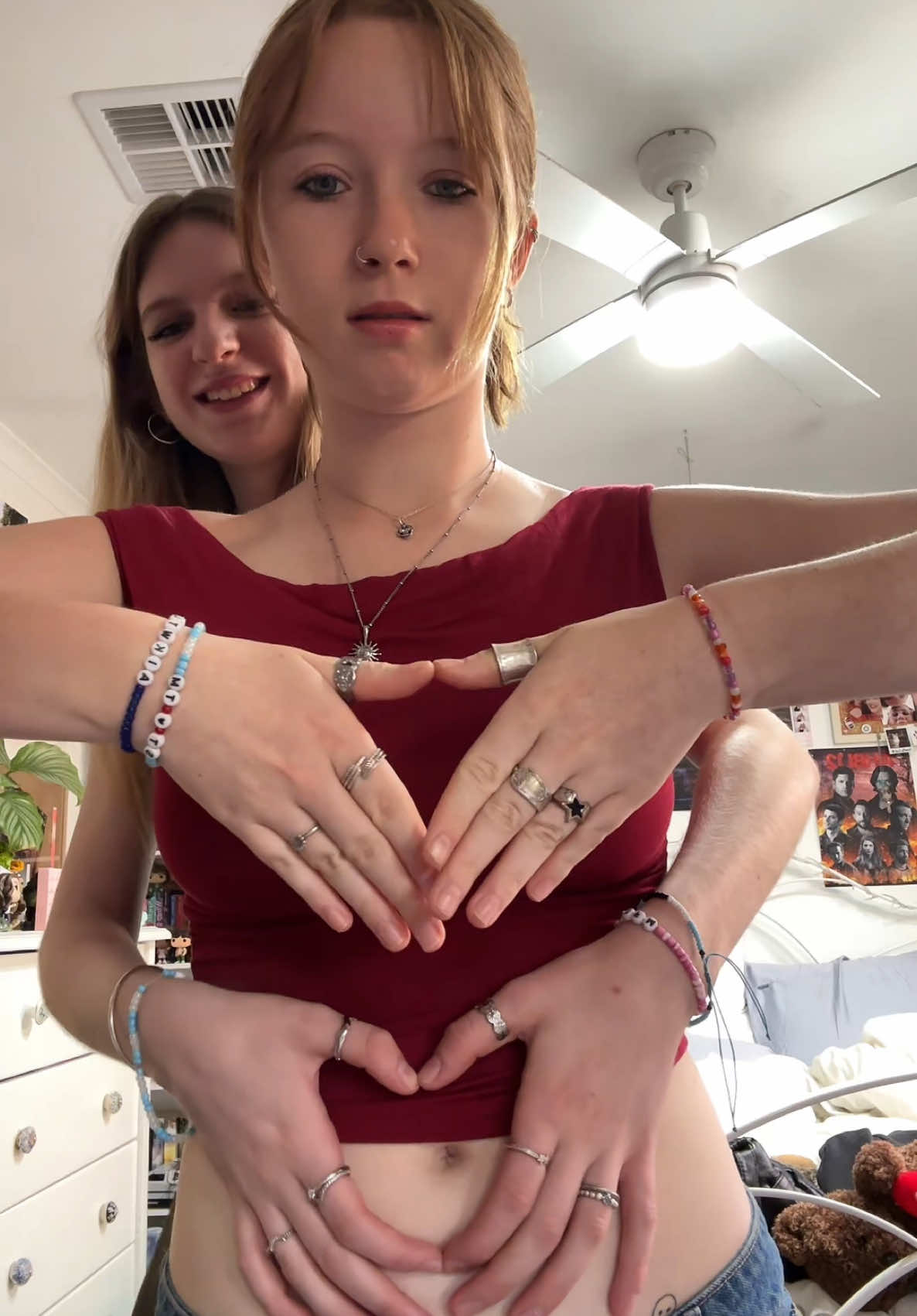 little fem4fem moment  #wlw #lesbiansover30 #nblw #lesbianvisibilityweek #viral #lgbtq #wlwtiktok #fyp #lesbiansoftiktok 