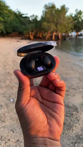 E7S Earbuds #earbuds #waterproof #earphones #sound #bluetooth 