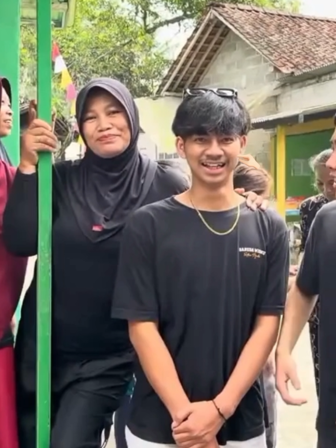 lucu banget anaknya senyum terus🥹 #reza #lukyreza #fyp @ʀᴇᴢᴢᴀᴀ 