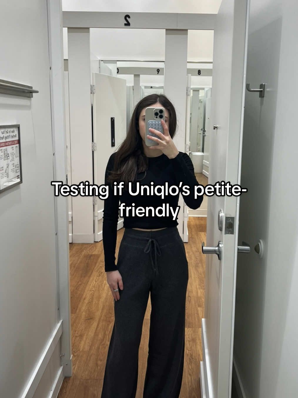 Finding petite-friendly pants at Uniqlo 🖤 all of the pant details featured in this video are on my LTK #petitefashion #uniqlo 