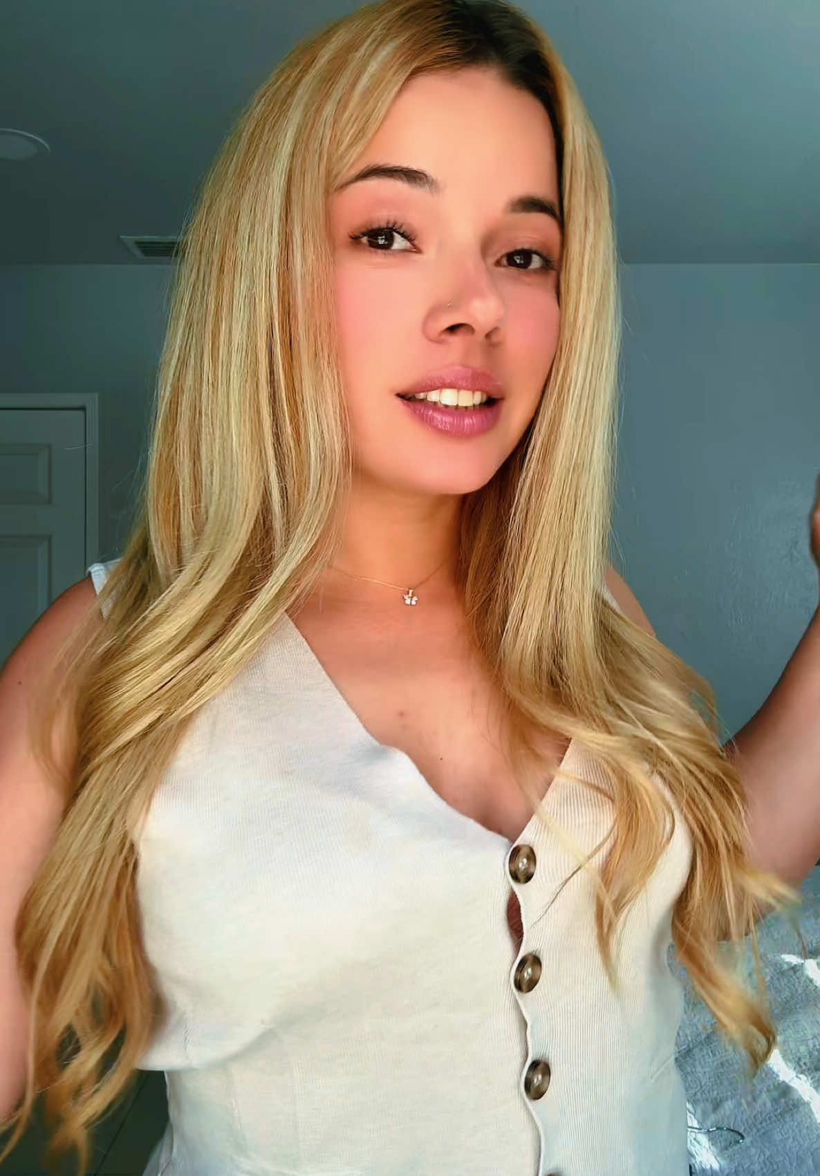 My 🧠  todo el día 🤣🤣🤣 #creatorsearchinsights #Love #stress ##extramoney #live #tiktok #tiktokshop #creatorsearchinsights #funnymoments 