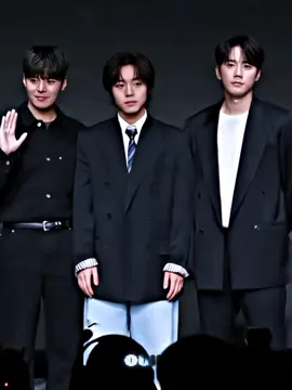 these two ships are fighting in my brain #weakheroclass2 #ryeoun #parkjihoon #leejunyoung #moment #shipper #winkboy #allwink #flowerboy 