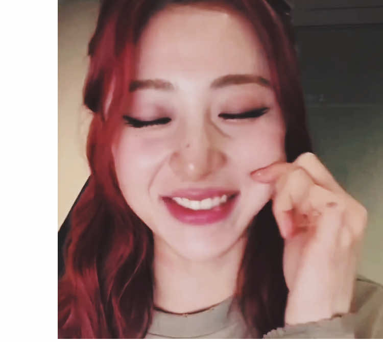 coming back after a month with the most boba meepful edit ever so pls forgive me ;-; #yunjin #huhyunjin #yunjinedit #lesserafim #kpop #edit overlay lowkwallows clips wheeims