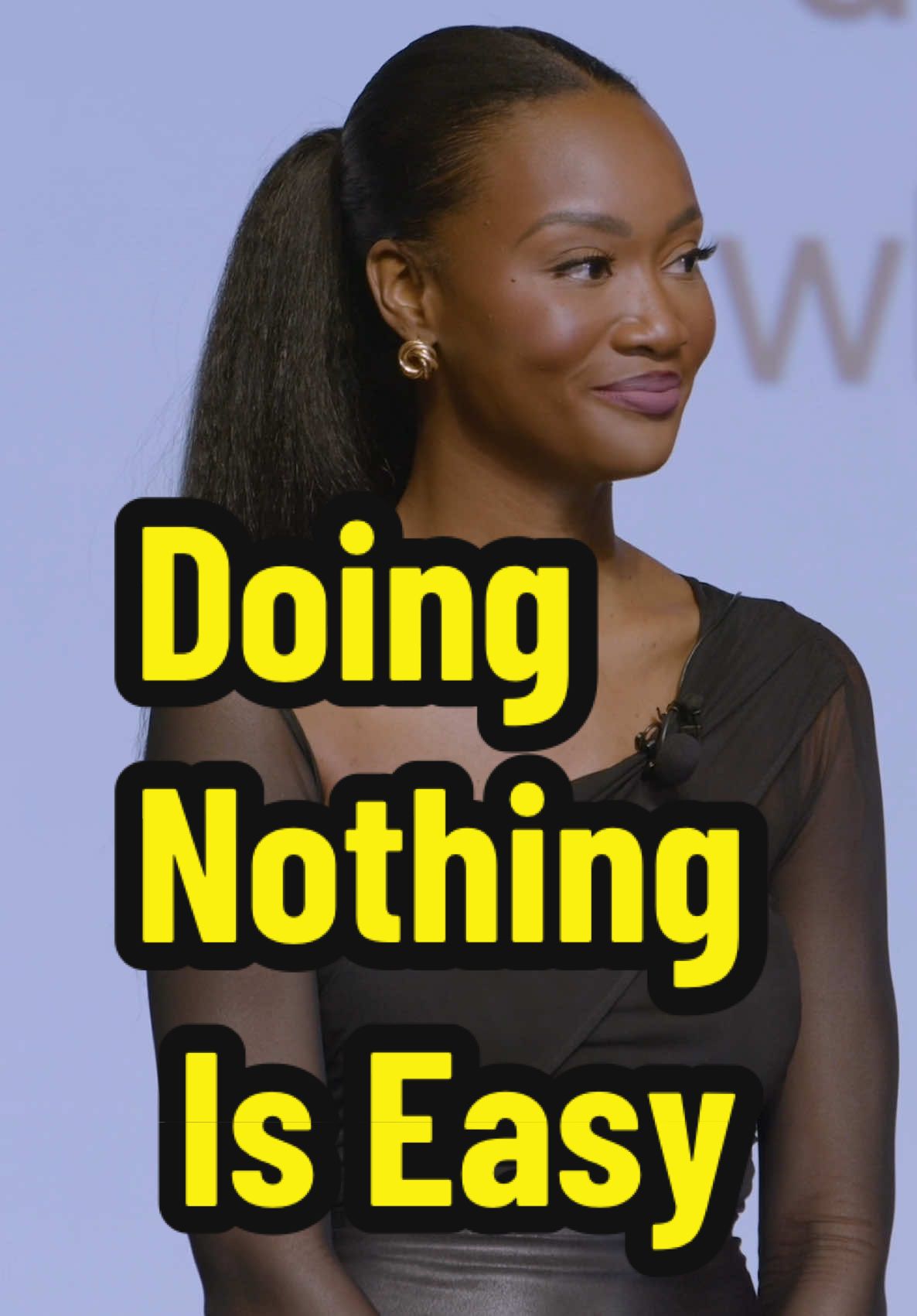 Growth hurts. Excellence stretches you. But you know what’s easy? Doing nothing. Staying still. Being average. If you’re uncomfortable, GOOD. It means you’re doing something most people won’t even attempt—you’re chasing something great. #MotivationMonday #ChaseGreatness #DeshaunaBarber #ThriveInspiration