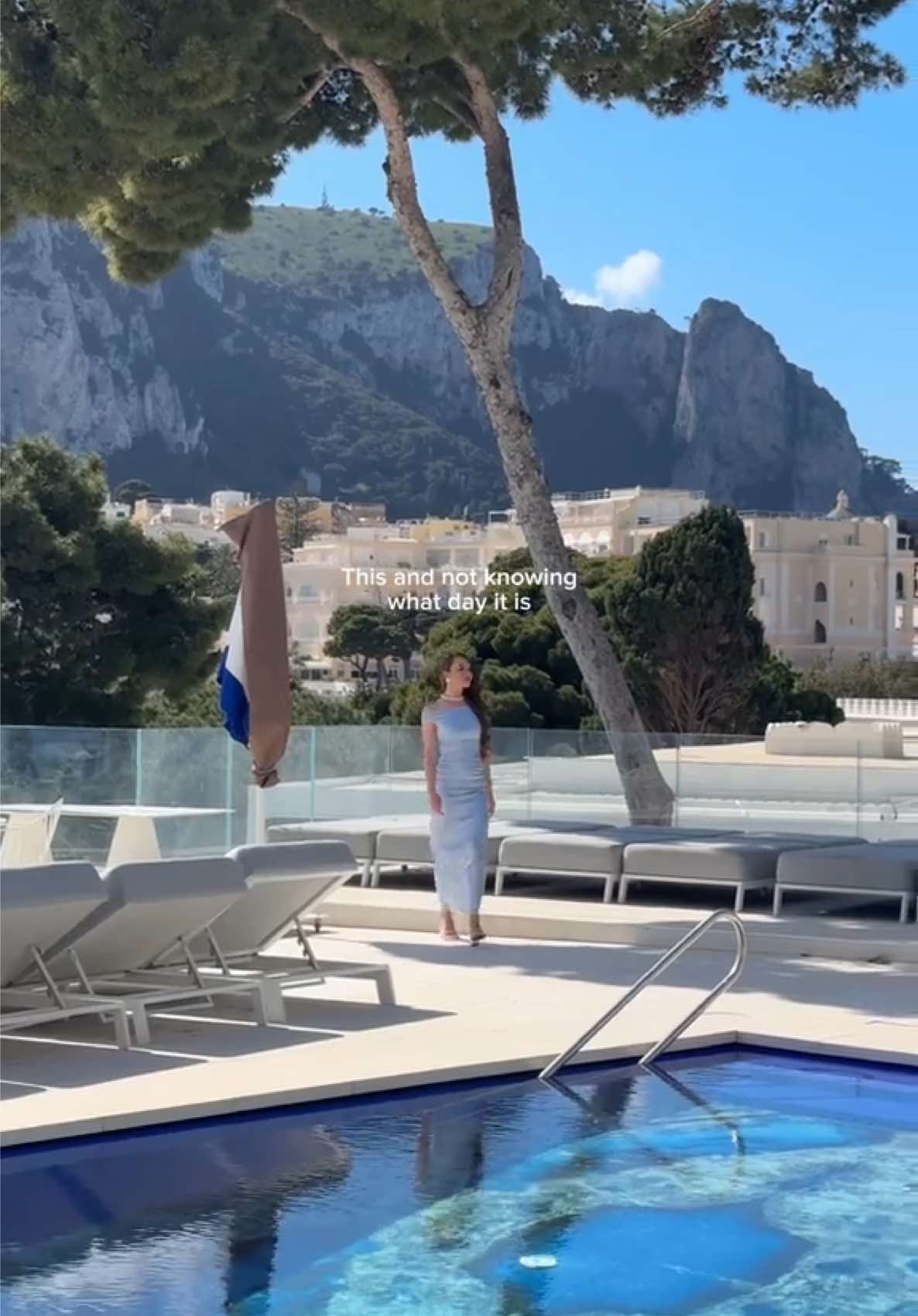 Manifesting this 🌊🩵🍋‍🟩 Hotel Scalinatella Capri #oldmoney #oldmoneyaesthetic #oldmoneyoutfits #luxurylife #luxurytravel #capri #italy #luxuryhotel #classy #classywoman 