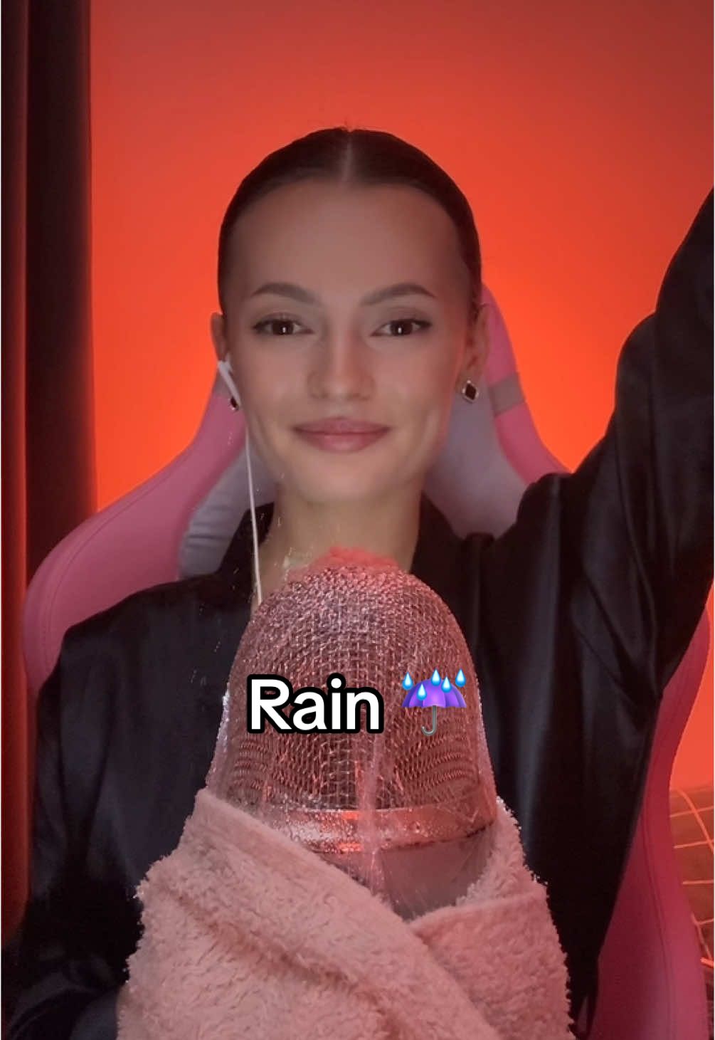 Rain ☔️ #asmr #asmrsounds #asmrbooks #asmrstrawberries #asmroceansounds #asmrbugs #asmrpainting 
