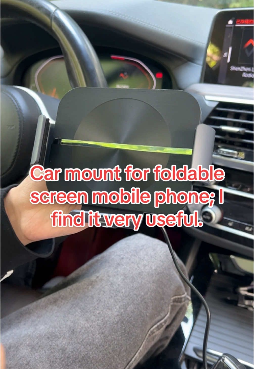 Car mount for foldable screen mobile phone .I find it very useful.
 #CarPhoneHolder#FoldablePhoneAccessories#CarEssentials#foldablephoneholder @TikTok Shop 🇺🇸 #caressentials 