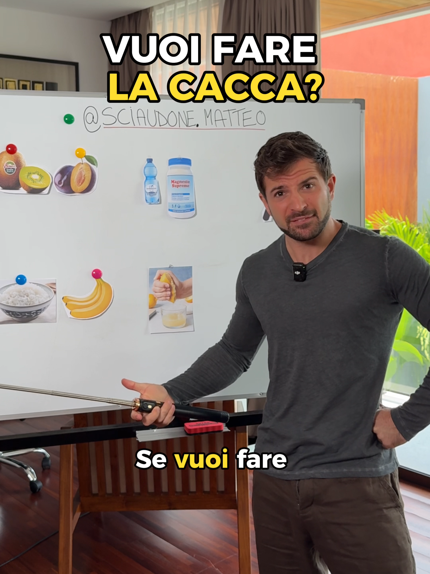 🚽 La GUIDA DEFINITIVA per la STITICHEZZA  Parliamoci chiaro: la stitichezza è frustrante, scomoda e può ROVINARE le tue giornate! Ma la verità è che esistono soluzioni SEMPLICI che puoi implementare OGGI STESSO per ritrovare la regolarità... senza ricorrere ai lassativi! 💊 ALIMENTI CHE TI SALVANO: ✅ KIWI: potenti attivatori naturali dell'intestino ✅ PRUGNE: il classico rimedio della nonna che FUNZIONA davvero ✅ MAGNESIO: prendilo prima di dormire per un 