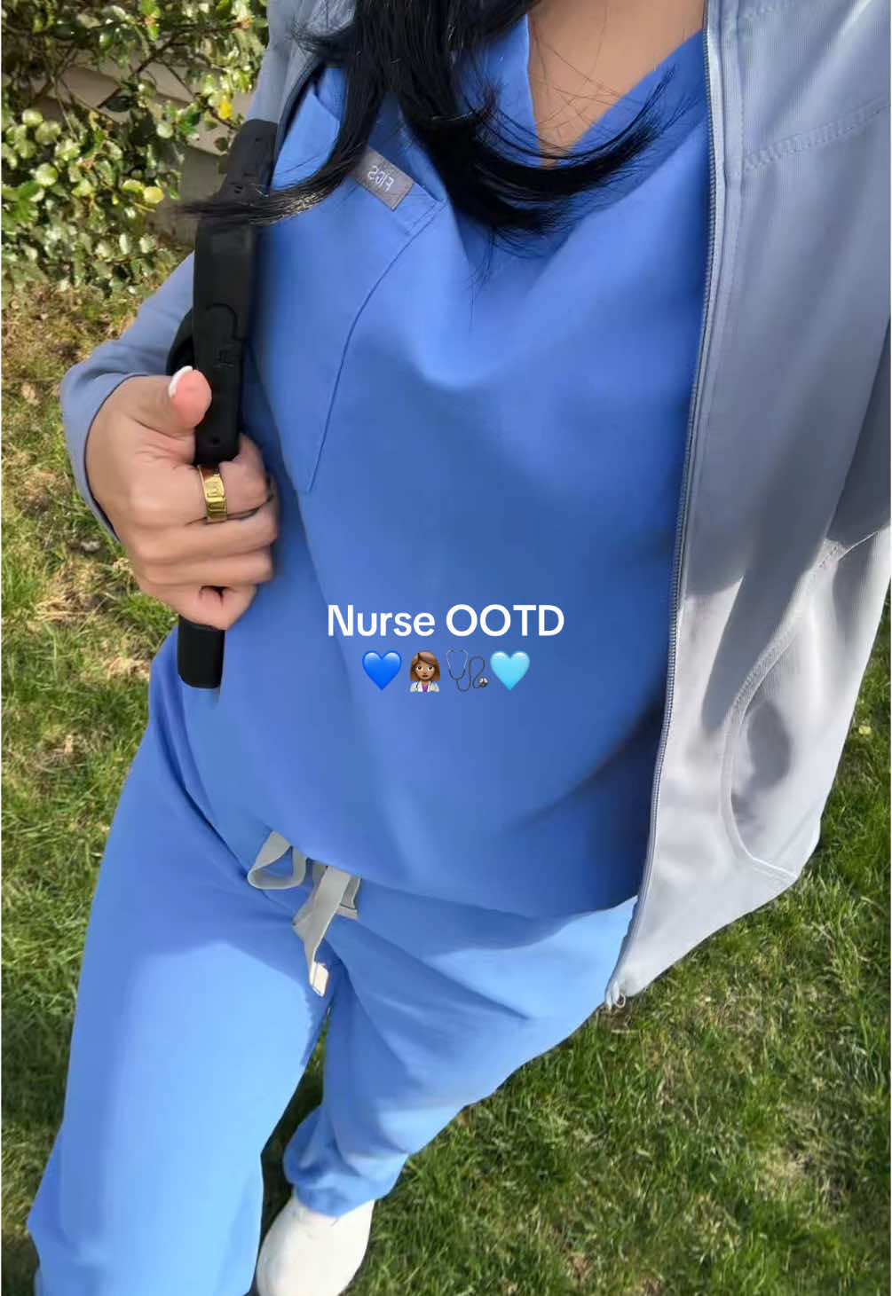 Home health nurse OOTD 🩵 @wearfigs @HOKA #foryou #foryoupage #fyp #scrubs #nursesoftiktok #nurse #nursingstudent #nursetok #nurselife #figsscrubs #hokas #medicaltiktok #homehealth #homehealthcare #nurseootd 