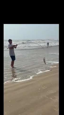 22” red catch and cook 