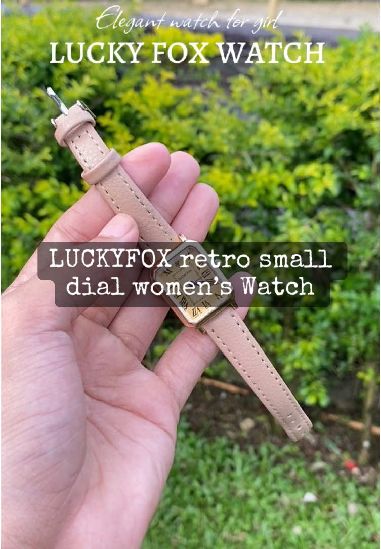 This watch is so pretty and elegant! Leather straps🤩 aesthetic style! #watch #luckyfoxwatch #leatherwatch #rosela #fyp #foryou #viral #trending #f #foryoypage 