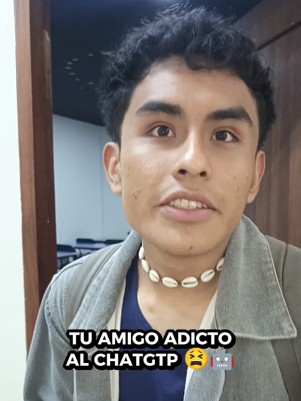 CHAT GTP es un vicio 😫🤖  ¿conoces a alguien así? #chatgpt #inteligenciaartificial #amigo #amigos #amigostiktok 
