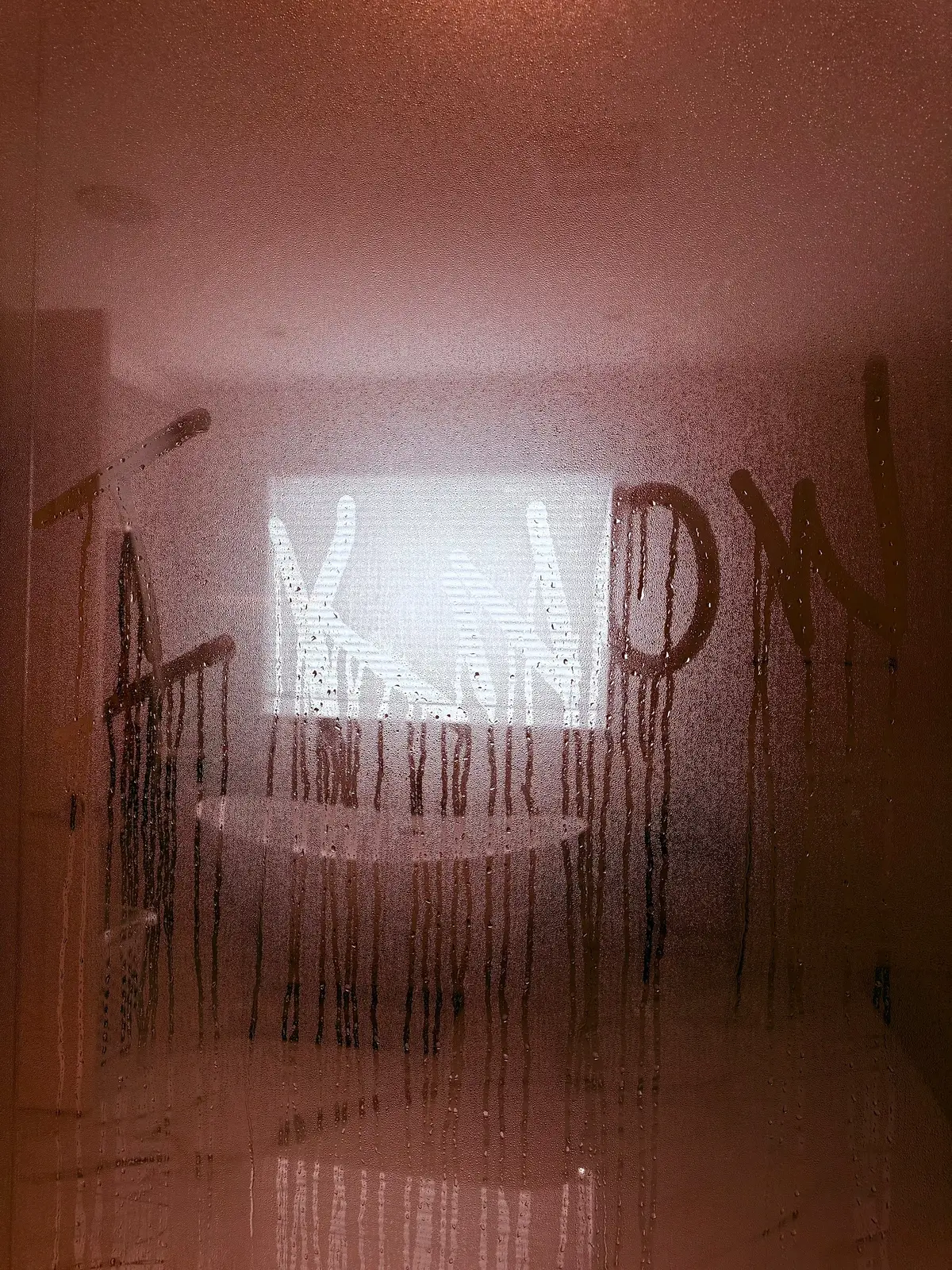 Showers are scary 🪝