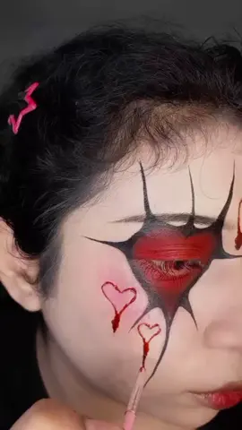 Maquillaje hecho con @mehronmakeup 💋🩸#altmakeup #heartmakeup